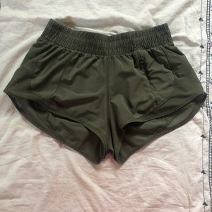 Lululemon olive Hotty hot short